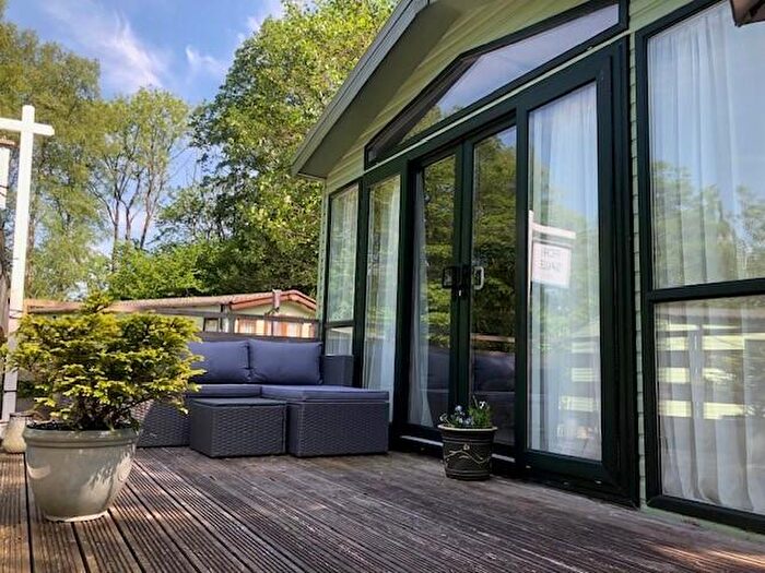 2 Bedroom Caravan For Sale In Hill Of Oaks Caravan And Lodge Park, Lake Road, Windermere, Cumbria, LA23