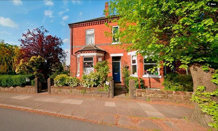 3 Bedroom Semi Detached House For Sale In Marsland Road, Sale, Greater Manchester, M33