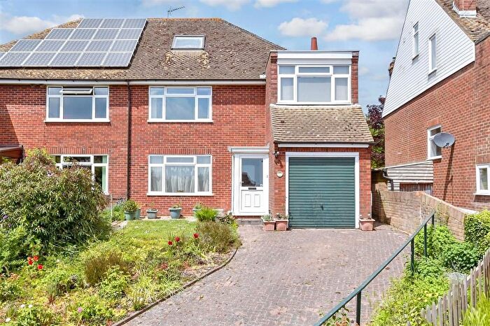 6 Bedroom Semi-Detached House For Sale In Ransley Green, Ruckinge, Ashford, Kent, TN26