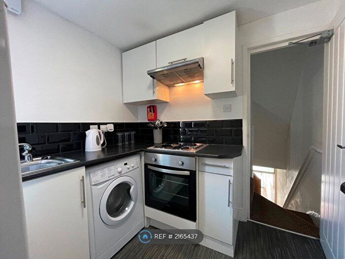 2 Bedroom Flat To Rent In Lower Ford Street, Coventry, CV1