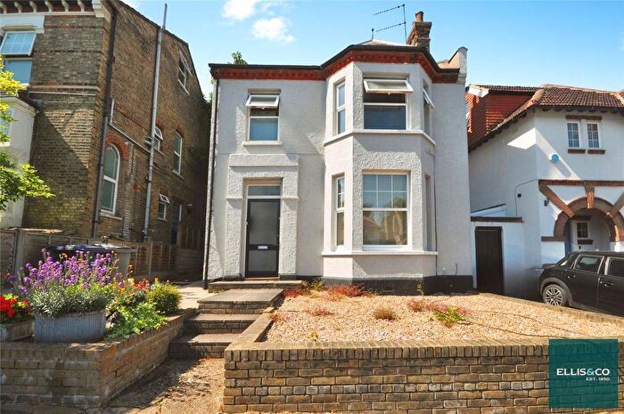 1 Bedroom Flat For Sale In Lansdowne Road, Finchley, N3