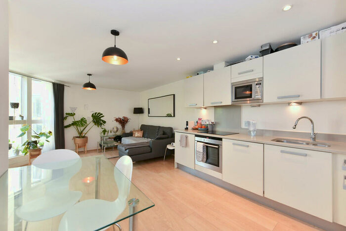 2 Bedroom Apartment To Rent In Heligan House, Water Gardens Square, SE16