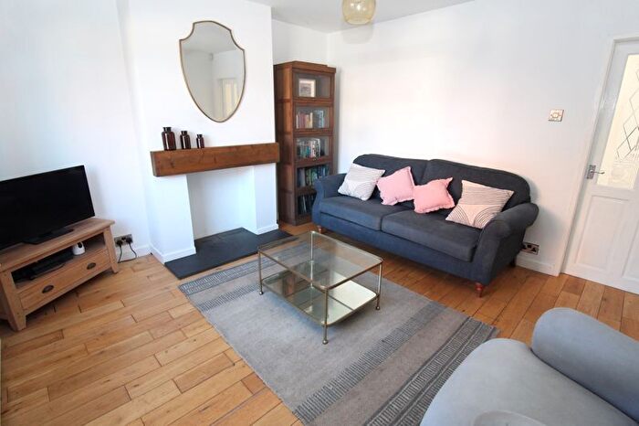 3 Bedroom End Of Terrace House For Sale In Bridgewater Road, Altrincham, WA14