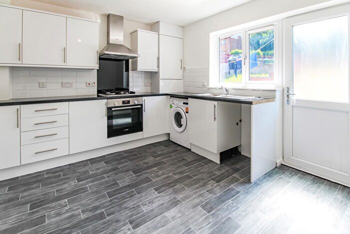 2 Bedroom Terraced House To Rent In Musgrave Mount, Bramley, Leeds, LS13