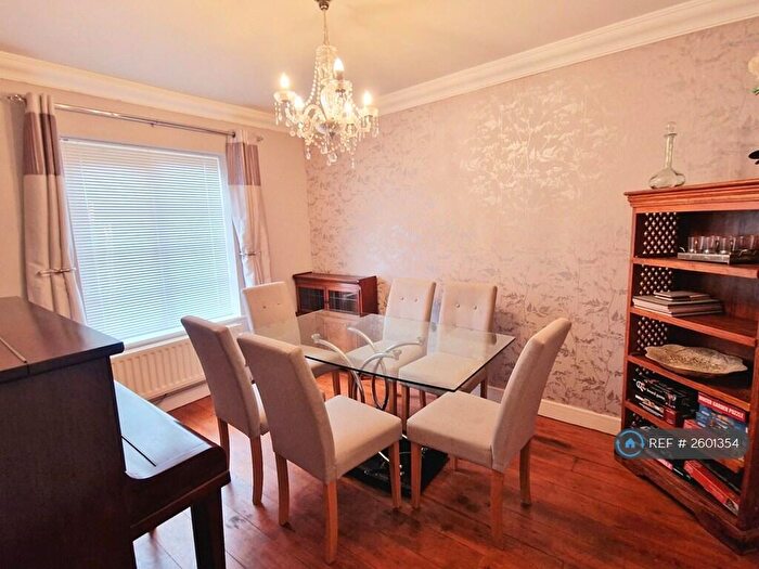 4 Bedroom Terraced House To Rent In Northcroft, Cheltenham, GL50