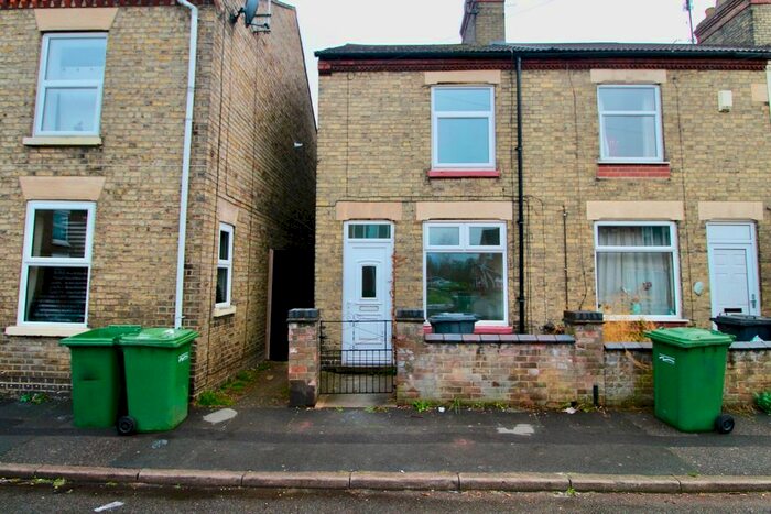 3 Bedroom End Of Terrace House To Rent In Palmerston Road, Woodston, Peterborough PE2