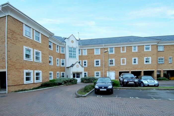 2 Bedroom Flat To Rent In Sunbury-On-Thames, Sunbury-On-Thames, TW16