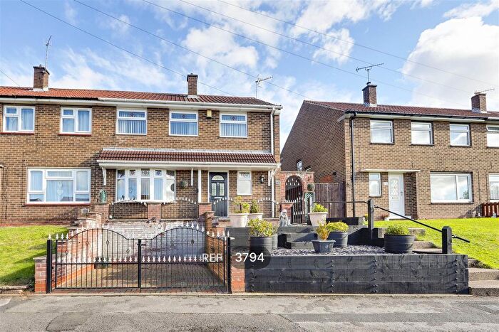 3 Bedroom Property To Rent In Albion Rise, Arnold, Nottingham, NG5