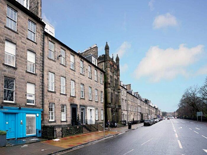1 Bedroom Flat To Rent In Queen Street, City Centre, Edinburgh, EH2
