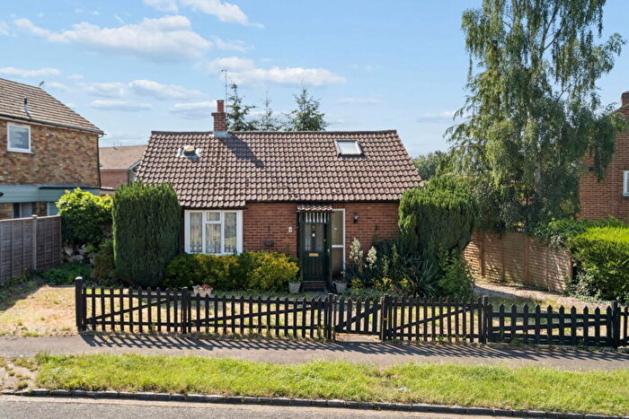 2 Bedroom Detached Bungalow For Sale In Layters Avenue South, Chalfont St Peter, Buckinghamshire, SL9