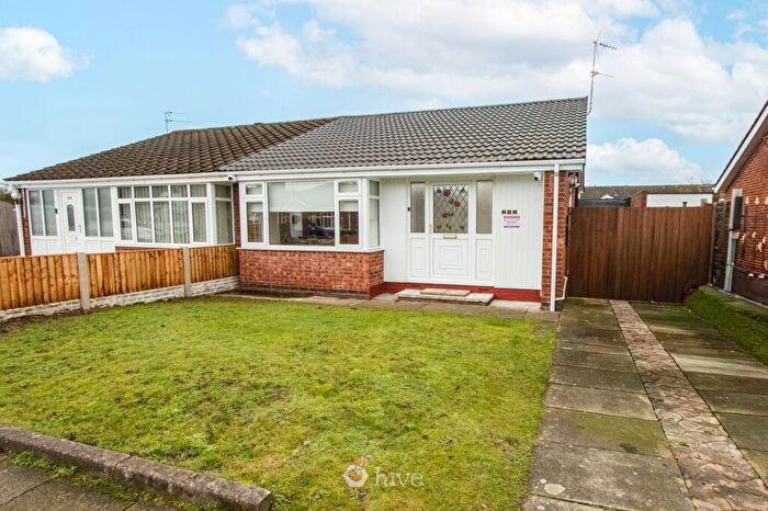 2 Bedroom Semi-Detached Bungalow For Sale In Stoops Lane, Bessacarr, Doncaster, DN4