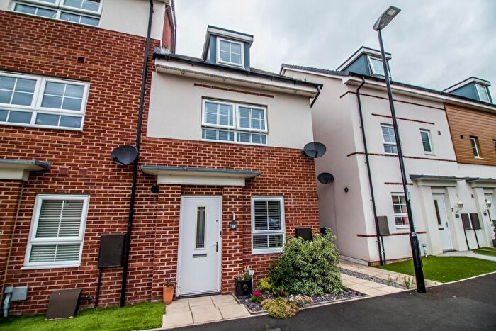 4 Bedroom Terraced House For Sale In Capesthorne Road, Teal Farm, Washington, NE38