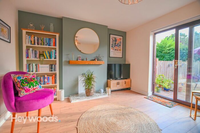 2 Bedroom Semi-Detached House For Sale In Danebower Road, Trentham, Stoke-On-Trent, ST4