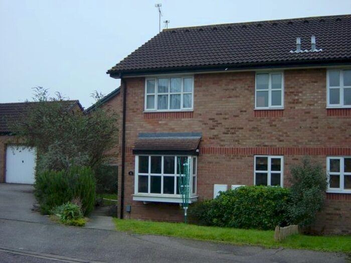 1 Bedroom Terraced House To Rent In Catesby Green, Barton Hills, Luton LU3