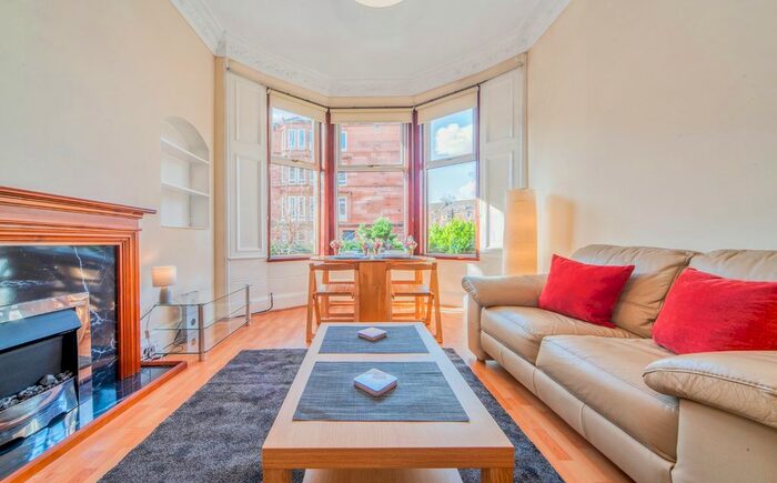 2 Bedroom Flat To Rent In Waverley Street, Glasgow, G41