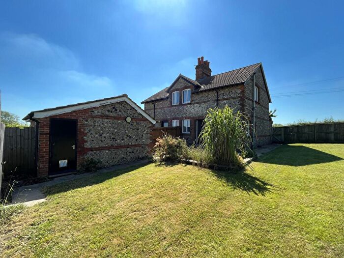 2 Bedroom Semi Detached House To Rent In Higham, IP28