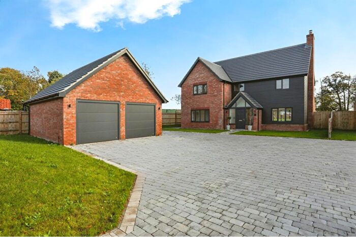4 Bedroom Detached House For Sale In Norwich Road, Little Stonham, Stowmarket, IP14