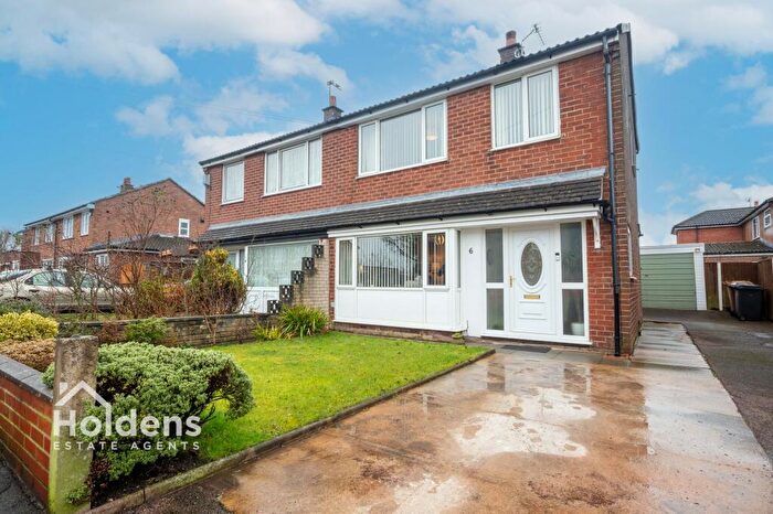3 Bedroom Semi Detached House For Sale In Marina Drive, Lostock Hall, PR5