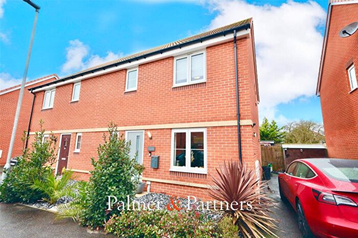 3 Bedroom Semi Detached House For Sale In Barley Road, Kirby Cross, Frinton-on-Sea, Essex, CO13
