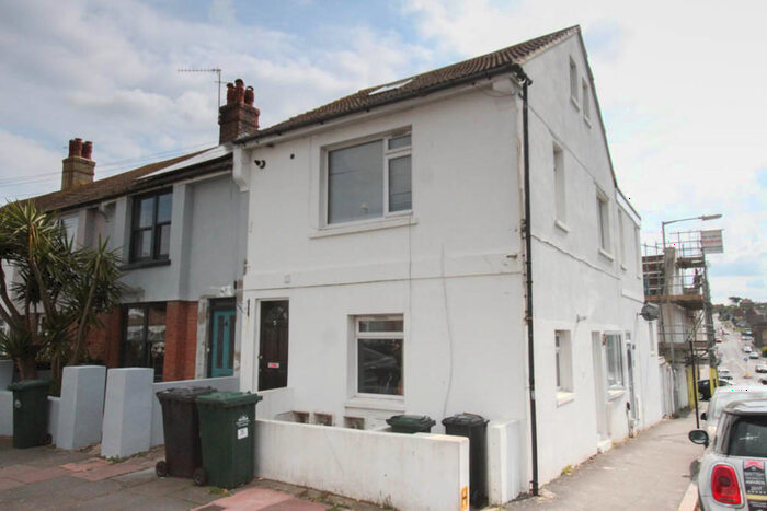 2 Bedroom Maisonette To Rent In Bennett Road, Brighton, BN2