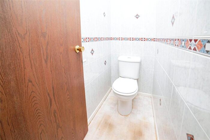 2 Bedroom Semi-Detached House For Sale In Newstead Street, Mansfield, Nottinghamshire, NG19