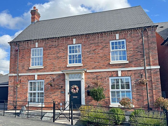 4 Bedroom Detached House For Sale In Lowe Street, Hugglescote, Leicestershire, LE67