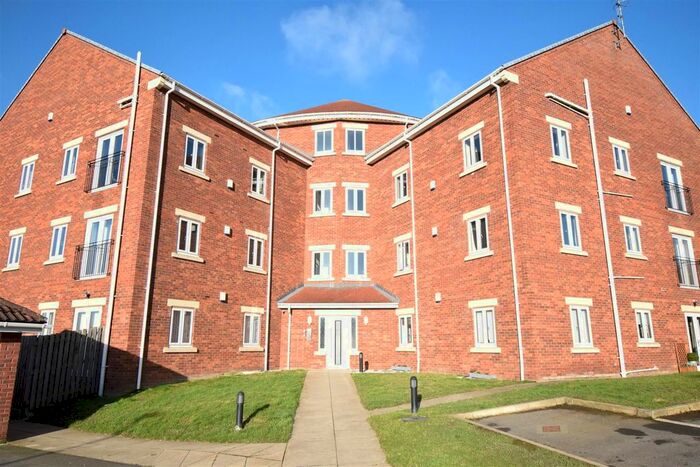 1 Bedroom Flat To Rent In Kingsway Gardens, Ossett, WF5