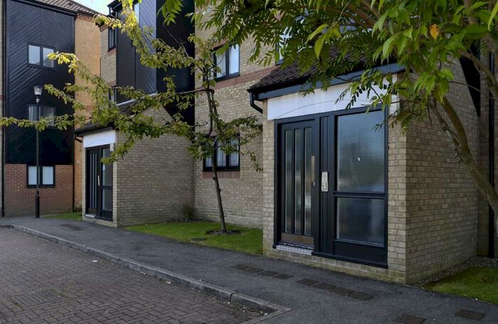 2 Bedroom Flat To Rent In Mulberry Close, Luton, LU1