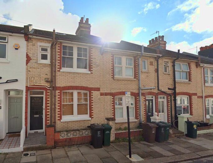 2 Bedroom Terraced House To Rent In Grange Road, Hove, BN3