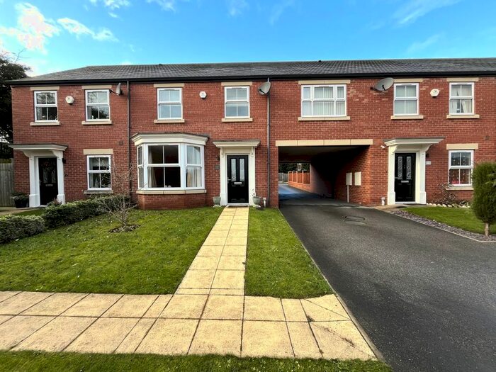 4 Bedroom Semi-Detached House To Rent In Calder Gate, Stanley, Wakefield, WF3