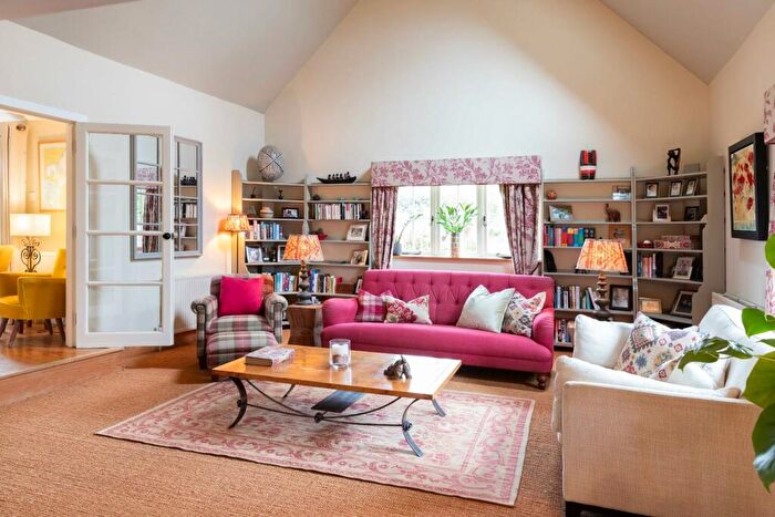 5 Bedroom Detached House To Rent In Newington, Nr. Wallingford, Oxfordshire, OX10
