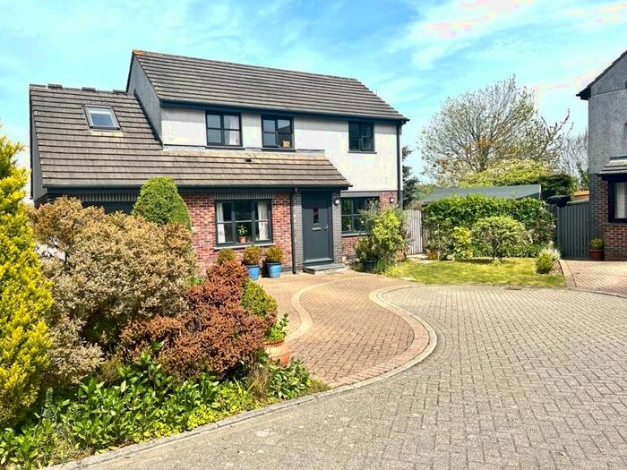 5 Bedroom Detached House For Sale In Maple Close, St. Columb, TR9