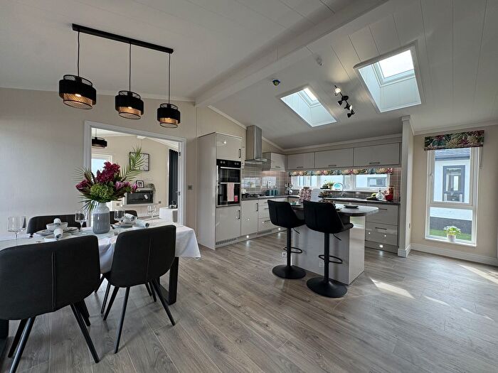 2 Bedroom Park Home For Sale In Seagull Drive, Sandy Bay Residential Resort, SS8