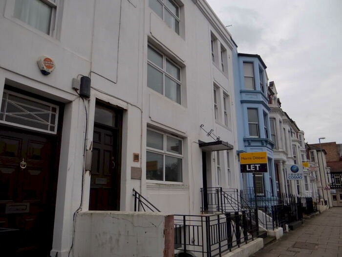 2 Bedroom Apartment To Rent In Hampshire Terrace, Southsea, PO1