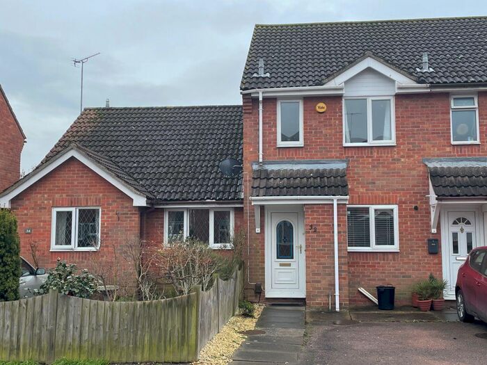 2 Bedroom Property To Rent In Albrighton Croft, Highwoods, Colchester, CO4