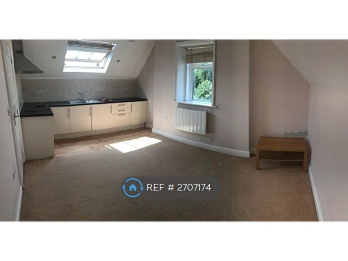 1 Bedroom Flat To Rent In Leeds Road, Harrogate, HG2