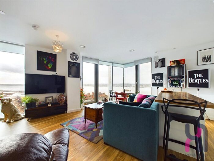 3 Bedroom Flat For Sale In The Tower, Plaza Boulevard, Liverpool, Liverpool, L8