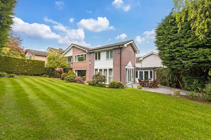 4 Bedroom Detached House To Rent In Culverlands Close, Stanmore, HA7