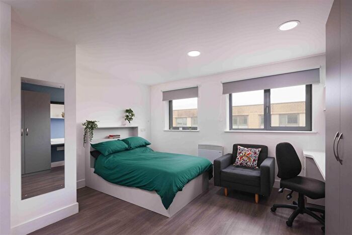 Studio To Rent In Havannah Street, Glasgow, G4
