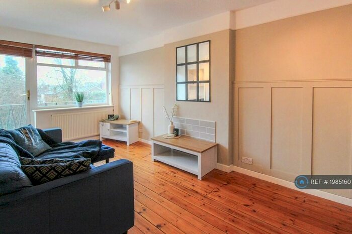 2 Bedroom Maisonette To Rent In Arundel Court, Nottingham, NG3