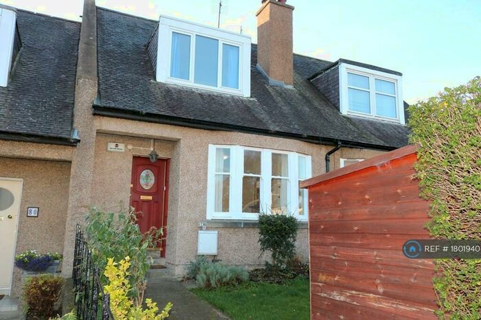 3 Bedroom Terraced House To Rent In Priestfield Road, Edinburgh, EH16