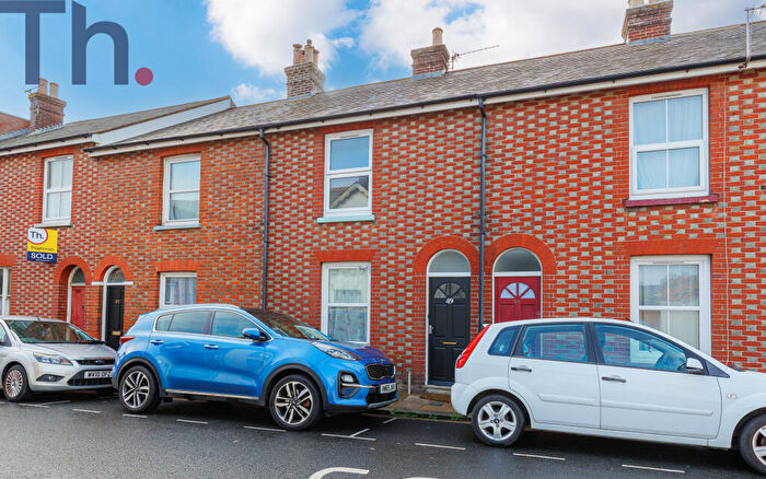 3 Bedroom Terraced House For Sale In Newport, Isle Of Wight, PO30