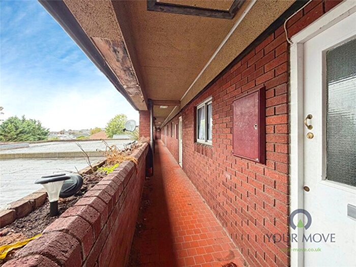 4 Bedroom Flat To Rent In Victoria Street, St. Albans, Hertfordshire, AL1