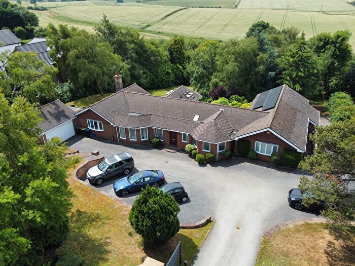 4 Bedroom Detached Bungalow For Sale In Coxmoor Road, Sutton In Ashfield, Nottinghamshire, NG17