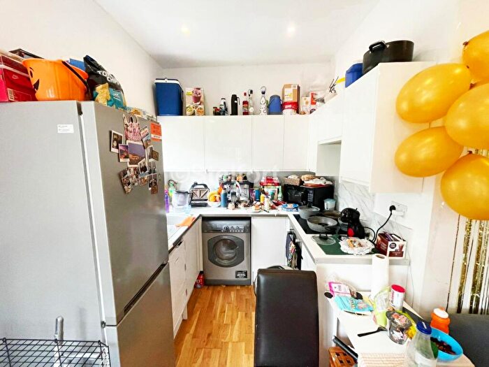 1 Bedroom Flat To Rent In Pakeman Street, London, N7