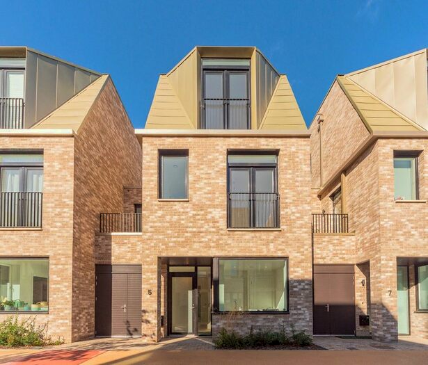 3 Bedroom Detached House To Rent In Florey Terrace, Cambridge, CB3