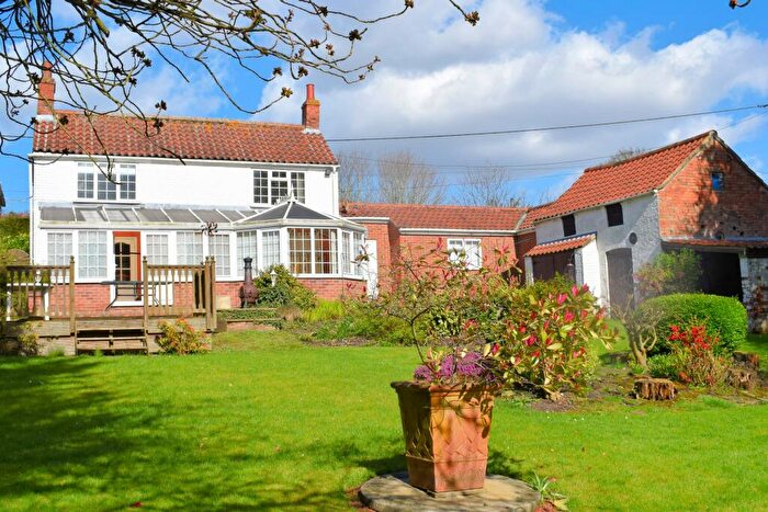 4 Bedroom Cottage For Sale In Clixby Lane, Grasby, DN38