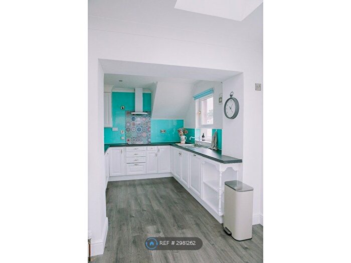 2 Bedroom End Terrace House To Rent In Churchill Road, Kinross, KY13