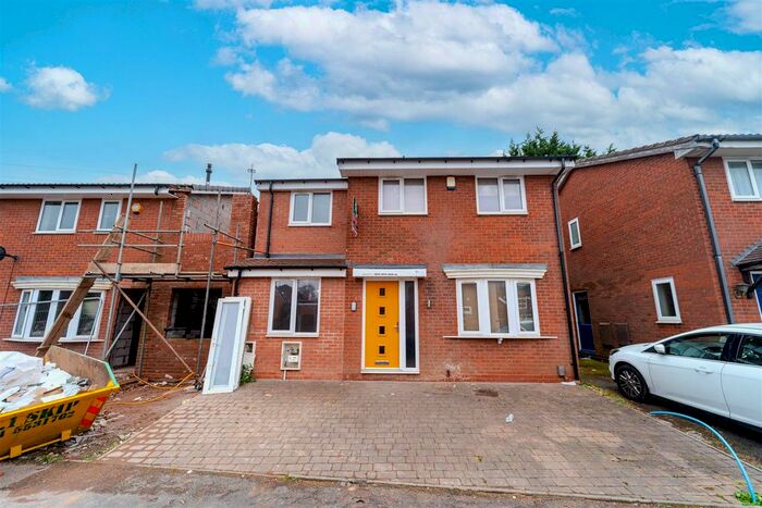 8 Bedroom Property To Rent In Heeley Road, Selly Oak, Birmingham, B29