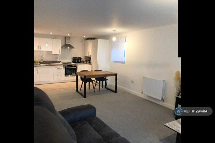 1 Bedroom Flat To Rent In Smithfield House, Birmingham, B5